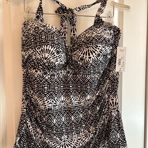 NWT a.n.a. Halter Tankini Top, Size 18W